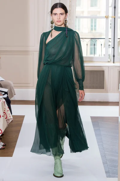 Look 14